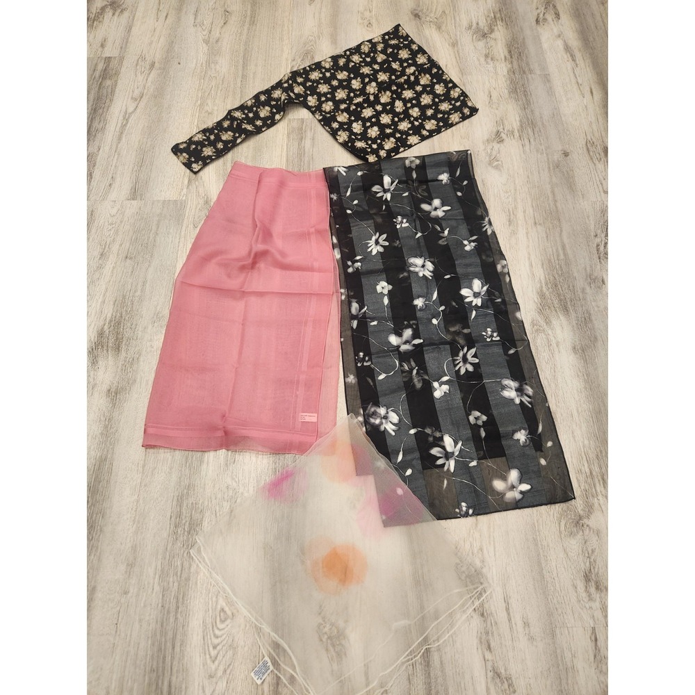 Mixed Vintage Scarf‎ Lot of 4 Scarves Italy Japan Florals Dots Square And Oblong